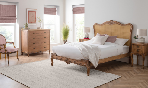 wicker bedroom furniture